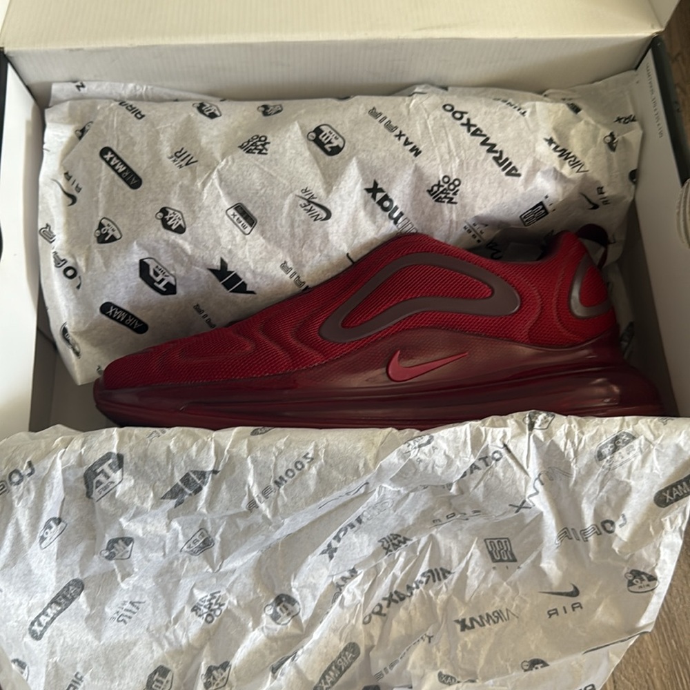 Nike Men's Air Max 720 - Picture 8 of 9